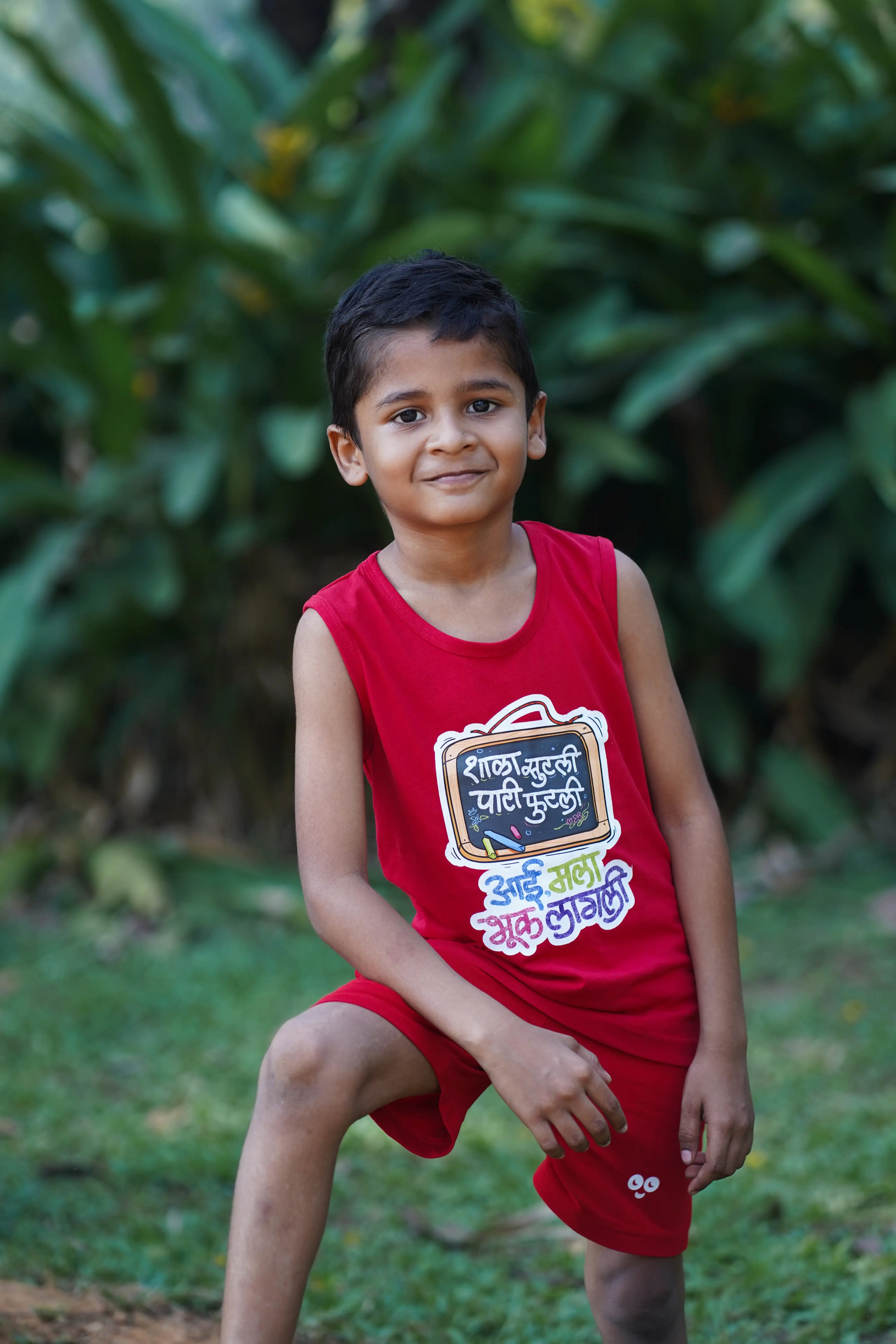 Shala Sutli Pati Futli Marathi Quote T Shirt Bold Desi Streetwear – Marathi Quote T-Shirt | Prettymoon