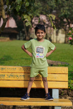 Shala Sutli Pati Futli Marathi Quote T Shirt Bold Desi Streetwear – Marathi Quote T-Shirt | Prettymoon